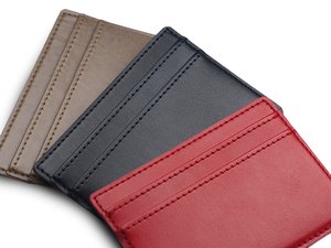 Custodia per tre carte di credito 2212119